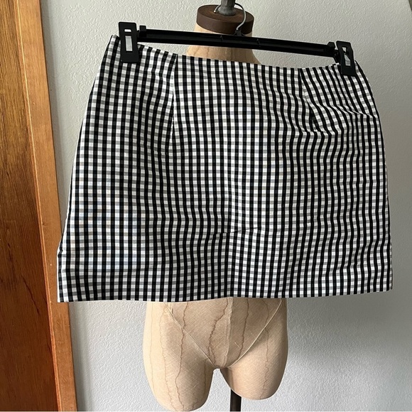 MARC by MARC JACOBS sz 6 GINGHAM BLACK White Giant BOW MINI SKIRT - Picture 10 of 10
